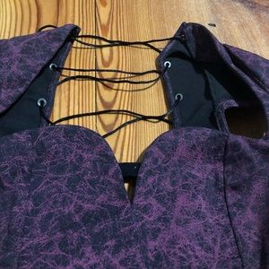 Sweetheart neck bodycon minidress lace up back obo